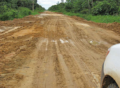 Transamazônica in schlechtem Zustand.